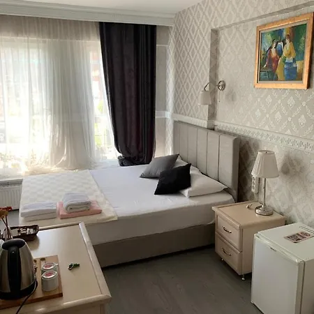 Antik Sofia Hotel *